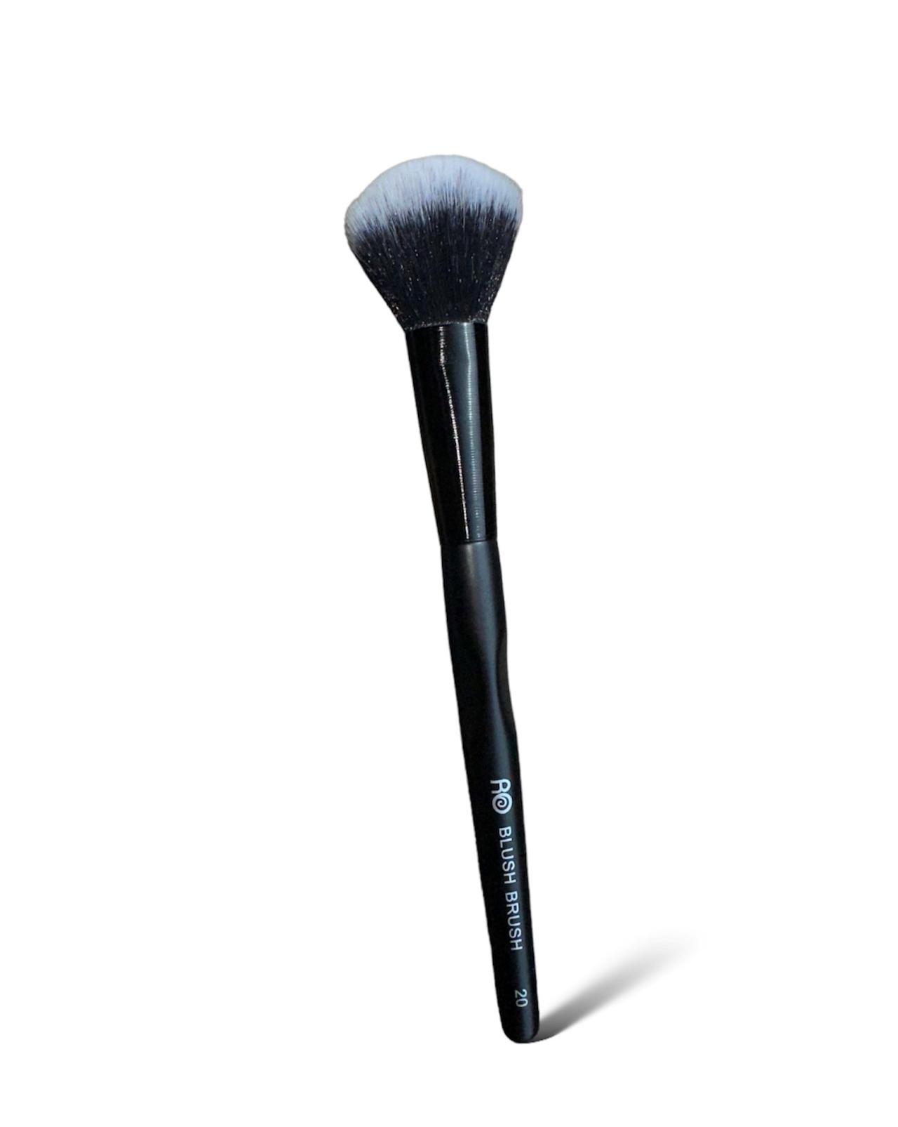 Blush BRUSH CODE: MB131-20